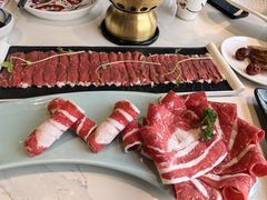 -靓海海鲜火锅(水上湖边观景店)