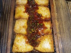 -花食间餐吧(远大购物中心群力店)