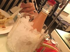 冰桶奶茶-翠华餐厅(旺角文华商场店)