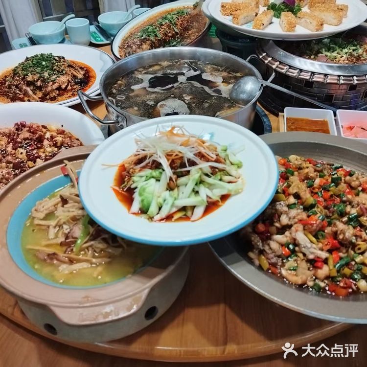 满桌佳肴大分享