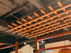 大堂-先启半步颠小酒馆(常熟万达广场店)