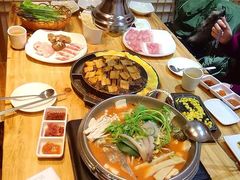 -木槿花开烤肉店(盐河南路店)