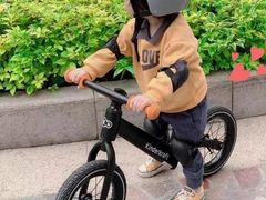 -八爪矩阵极限运动馆·儿童平衡车·感统训练(南海子公园校区)