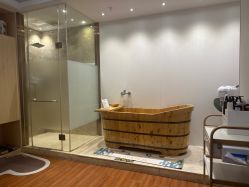 -EC BEAUTY易思美容