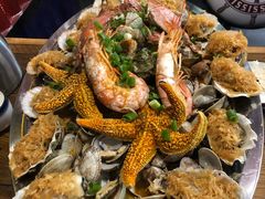 -大城·烧烤海鲜大排档(台东店)