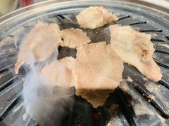 -明洞阿姨·韩式酱蟹烤肉·创意料理(三元桥店)