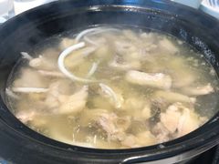 -东椰·海南椰子鸡火锅(朝阳门店)