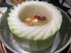 -得意咚瓜·顺德鱼生·冬瓜火锅(深圳首店)