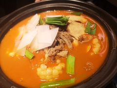 襄阳砂锅牛三鲜-莲餐厅·湖北菜·藕汤是头牌(愚园路店)