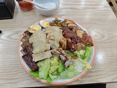 -瑞霖·隆江猪脚饭