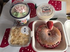 -红星前进面包牛奶公司(君太店)