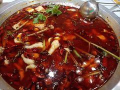 经典红锅-蛙一刀·麻椒鱼火锅(金仙桥店)