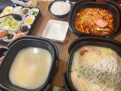 -阿香米线(大唐西市大润发店)