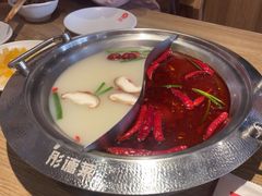 -彤德莱火锅(果园路店)