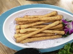 茴香小油条-青瓷火锅料理(西单大悦城店)