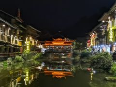 -仁和人家