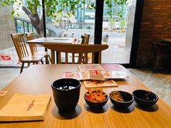 靠窗位-云味馆·云南菜·云南米线(景田店)