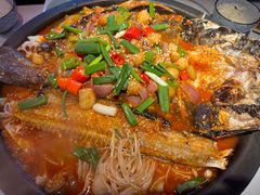 -鸣记脆皮烤鱼·海鲜烤鱼(三八广场店)