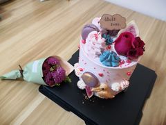 -小苍兰风铃草·礼物蛋糕(沈阳店)