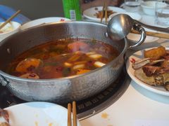 -七欣天香辣蟹火锅(闵行浦江欢乐颂店)
