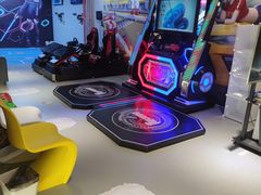 -VR+乐园·VR电竞·家庭亲子·密室逃脱·轰趴团建