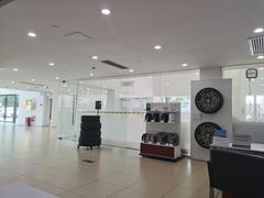 -北京中升宝辉宝马4S店