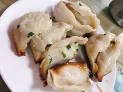 -胡记锅贴·沪上游子老鸭粉丝汤(太原路店)