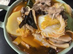 -满格嗦新疆椒麻鸡火锅.炒米粉(川大江安校区店)