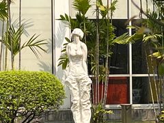-广州人民艺术中心