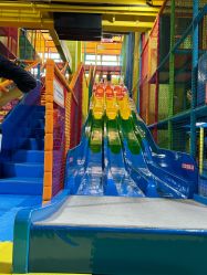 -卡通尼·Safari非洲探索乐园·生日会(金桥国际商业广场店)