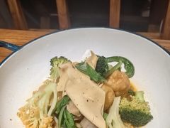 -万记麻辣烫国展总店