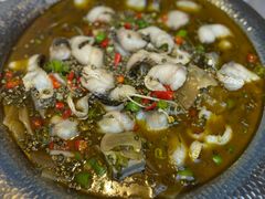 -有红鸡毛店·川菜(建设路店)