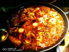 -九锅一堂酸菜鱼(新南凯德直营店)