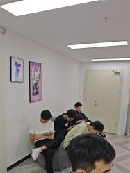 -米娜护肤造型