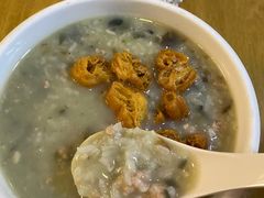 皮蛋瘦肉粥-台北楚楚园馅饼粥(虹桥南丰城店)