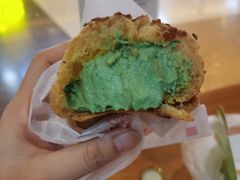 抹茶酥皮泡芙-贝儿多爸々の泡芙工房(嘉里汇店)