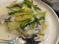 -煲王粤菜餐厅(中侨中心店)