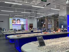 -优购镜仓(六角广场店)