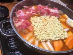 芝士年糕火锅-辛明堂洞韩式芝士年糕火锅(万达店)