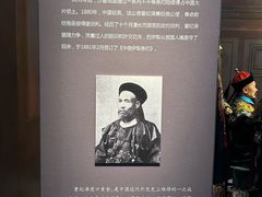 -霍尔果斯国门景区
