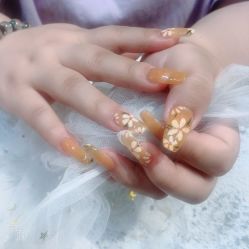 -UGIRL有个美甲