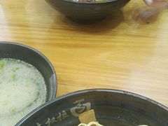 -志权牛肉面(灵山路店)