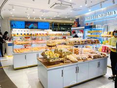 面包甜点陈列柜-BreadTalk面包新语·烘焙蛋糕(东方宝泰广场店)