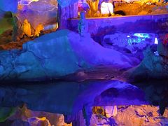 -星湖旅游景区七星岩