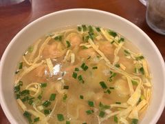 鲜肉小馄饨-东泰祥生煎馆(长宁路店)
