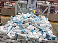 -王权免税店(普吉市区店)