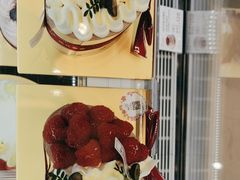 -花花卷卷·鲜食蛋糕(静安久光百货店)