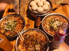 -薛记襄阳香辣牛肉面(平安路店)