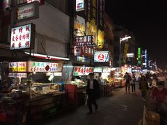 -六合夜市