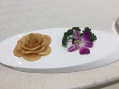 -南郊宾馆·风味自助餐厅·山东十六地市特色菜